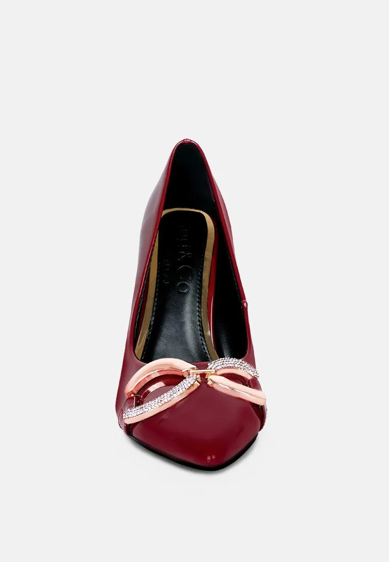 COCKTAIL Buckle Embellished Stiletto Pump Shoes in Burgundy