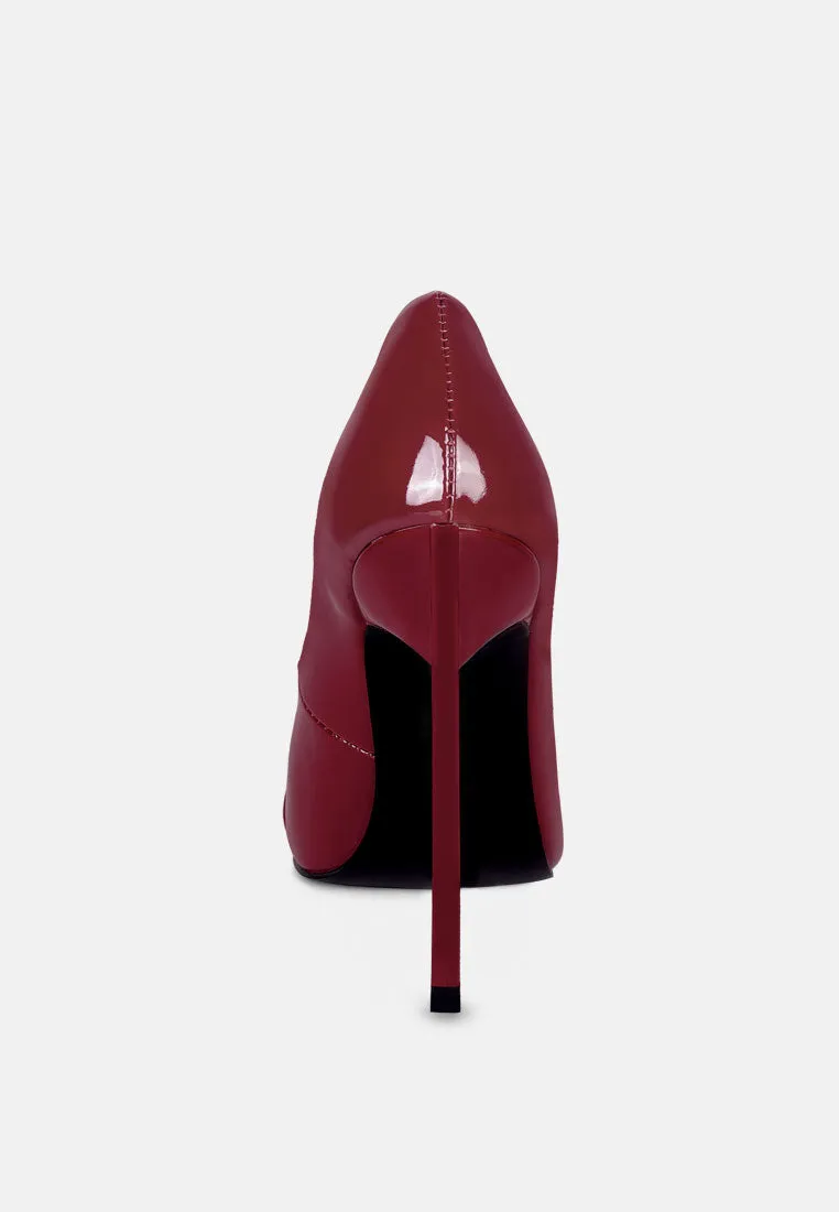 COCKTAIL Buckle Embellished Stiletto Pump Shoes in Burgundy