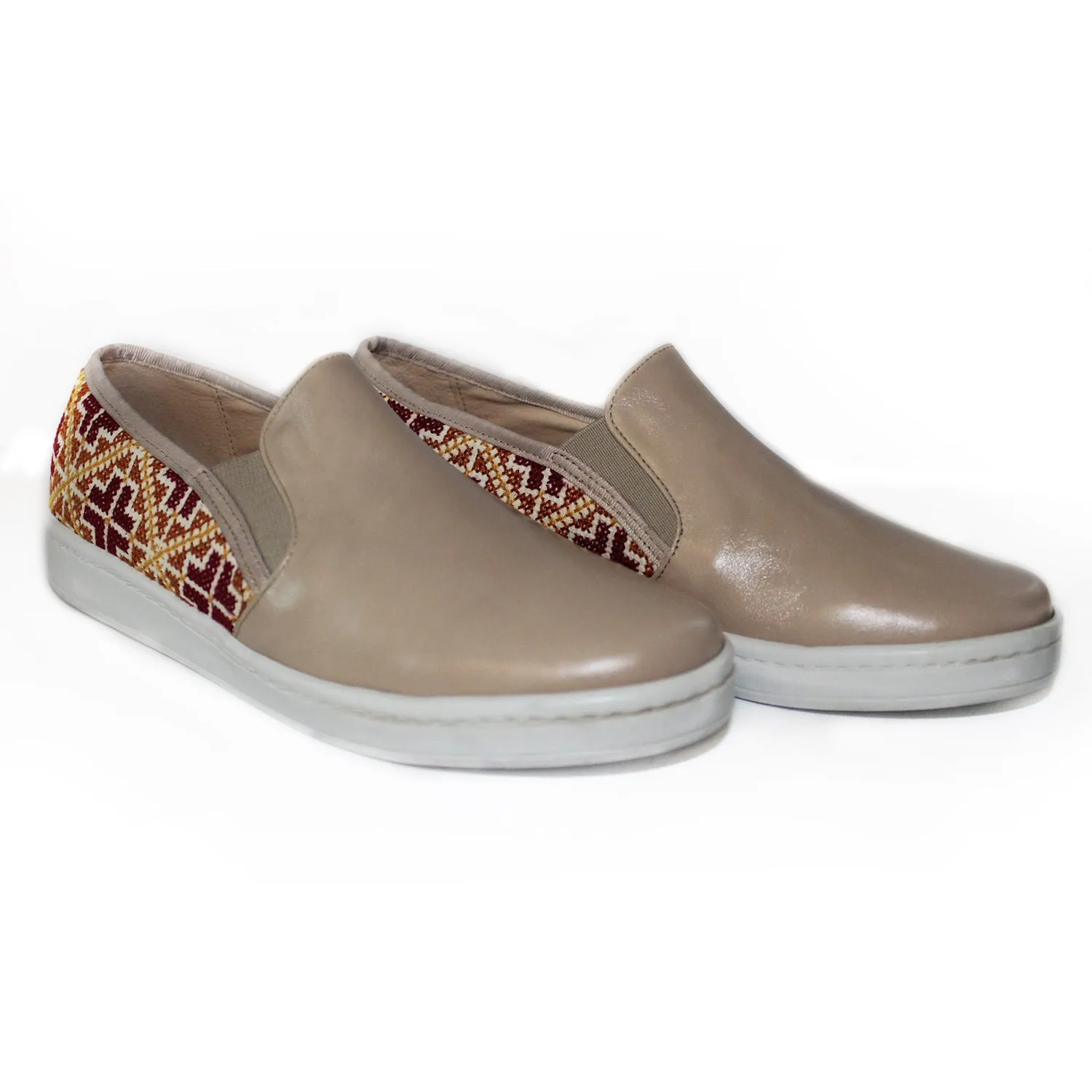 Sample Sale: Samara Sneaker - Tan (Sizes 36 and 38)