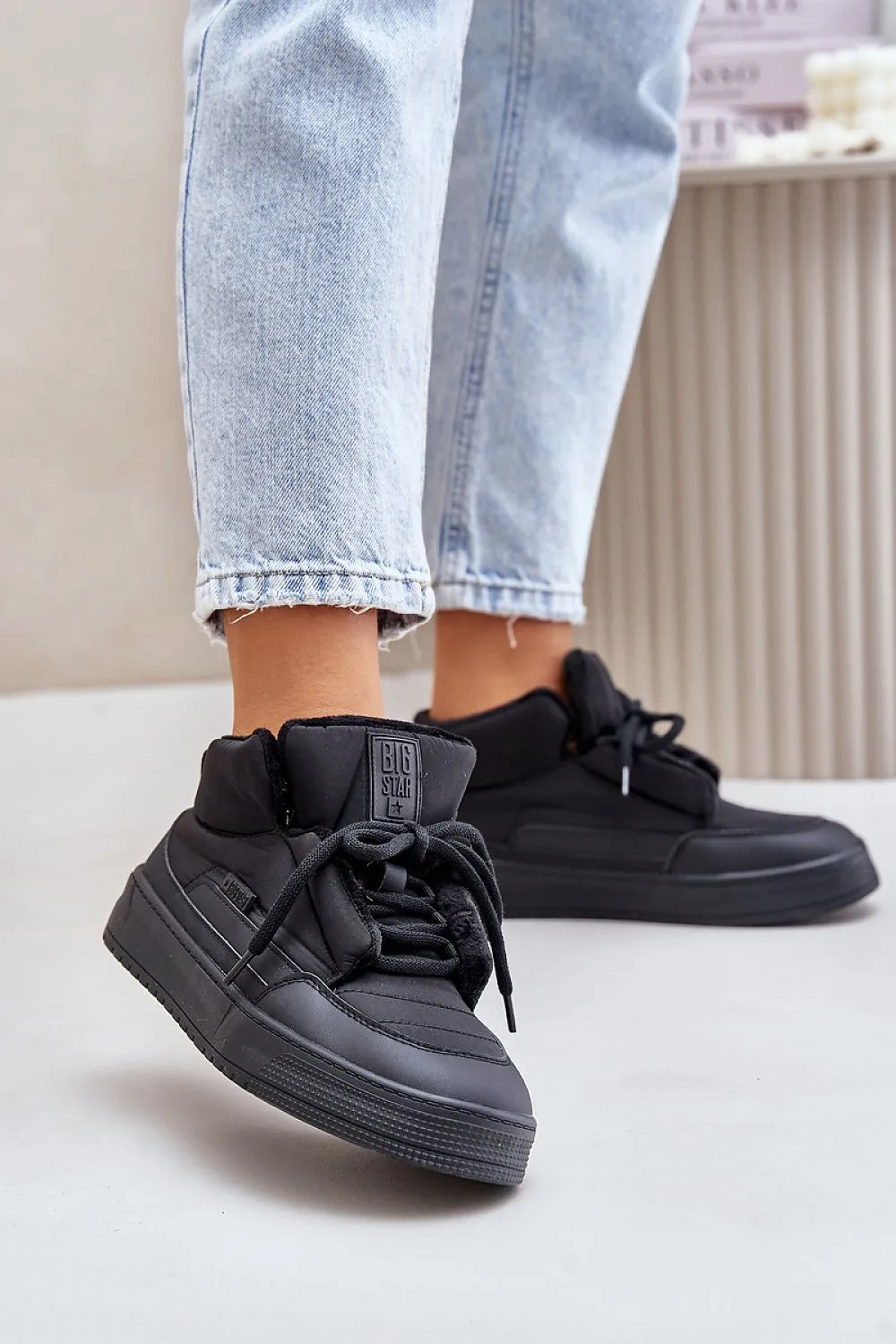 TEEK - Black Laced Bee Sting Sneakers