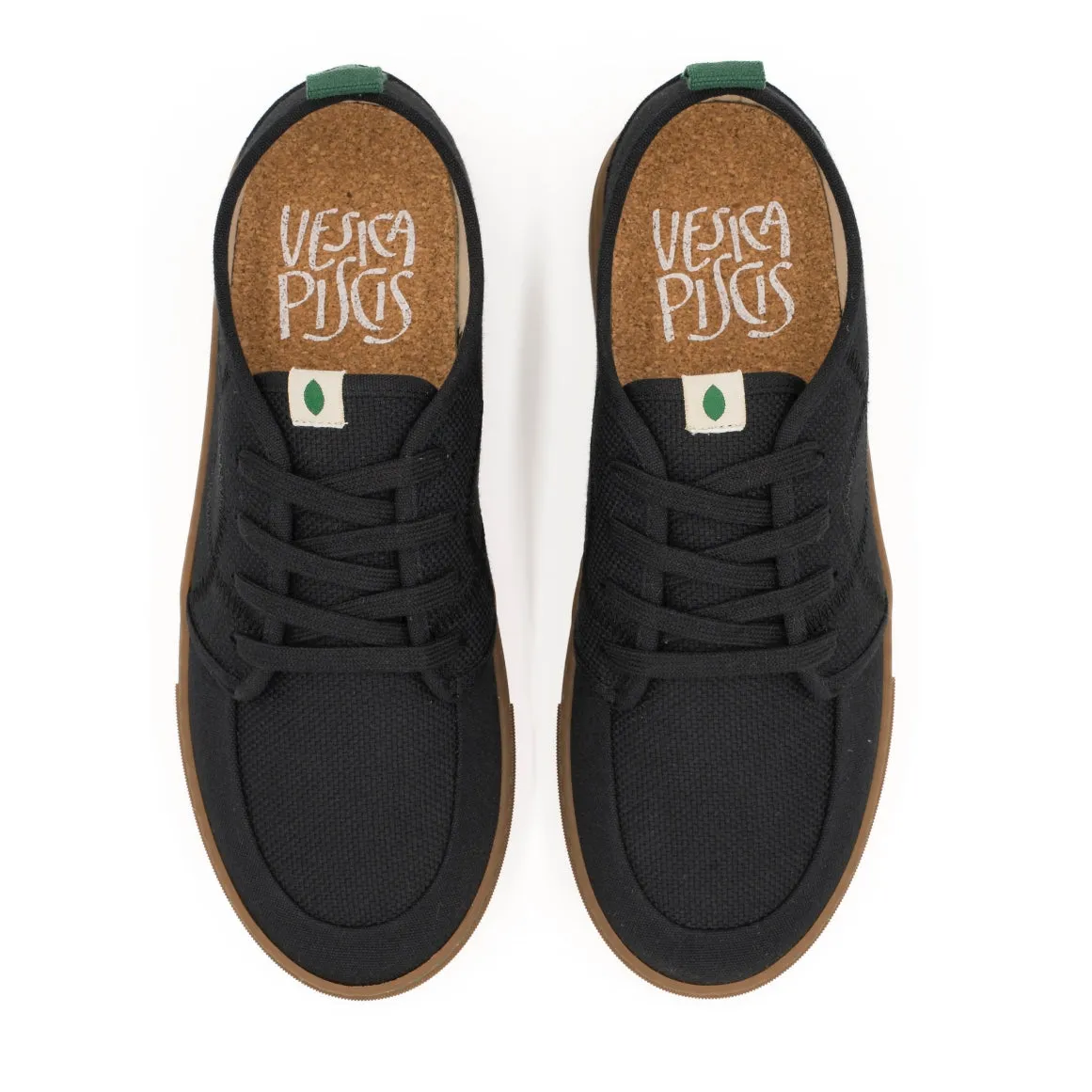 Vegan sneaker black TAG025