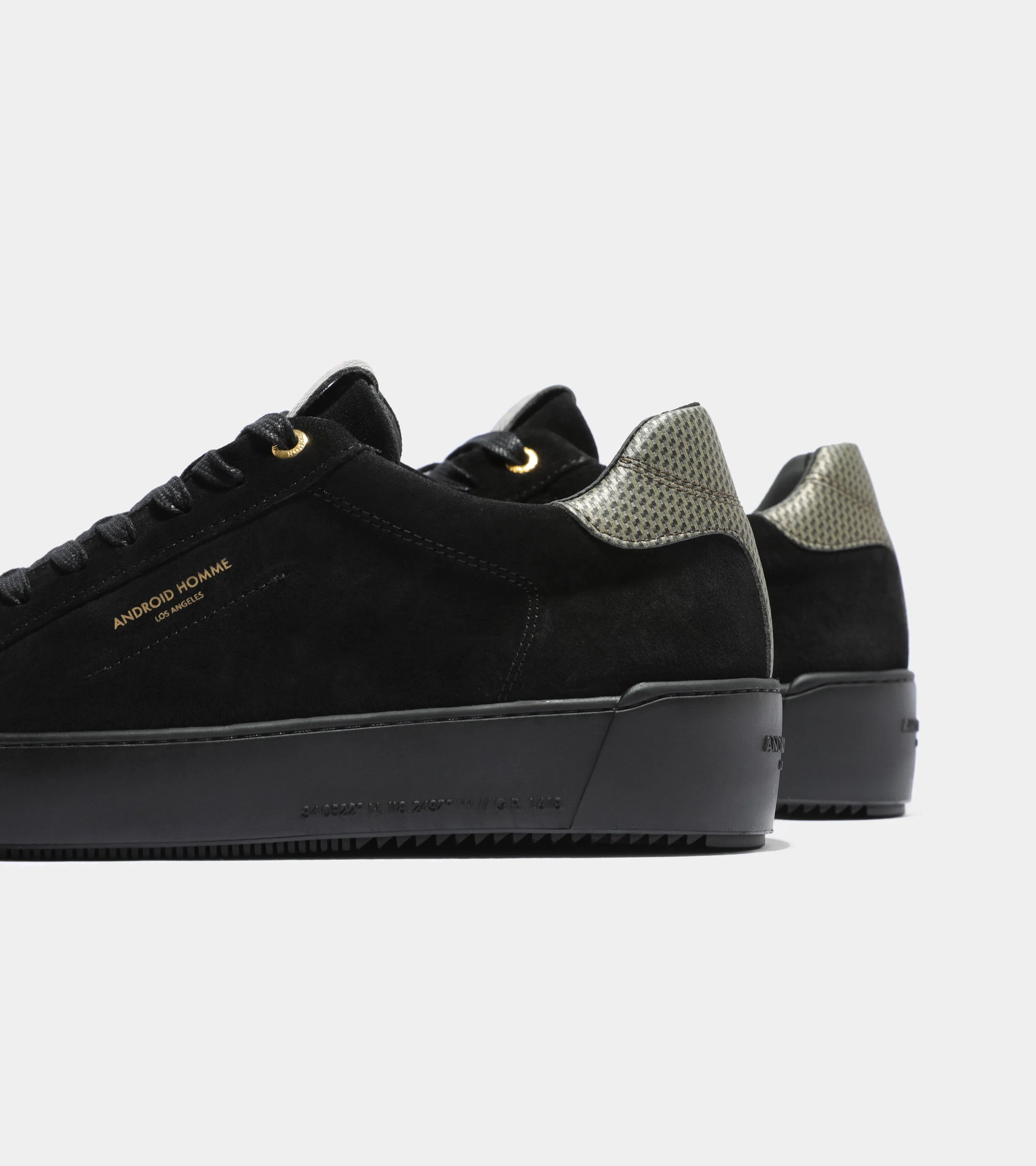 Zuma | Black Suede Gold Carbon Fibre AHP231-66